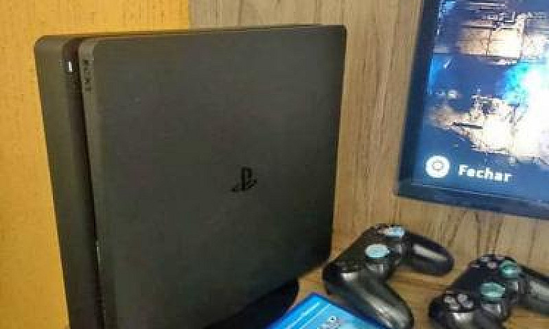 Ps4 Slim...