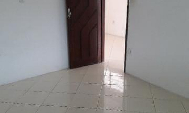 Aluga-Se Apartamento...