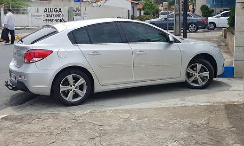Gm - Chevrolet Cruze...