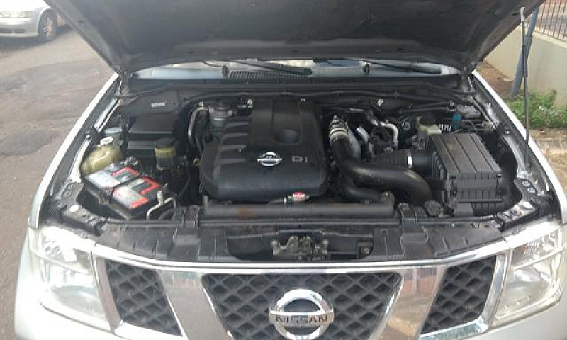 Nissan Frontier Le 2...