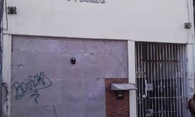 Apartamento De 1/4 N...
