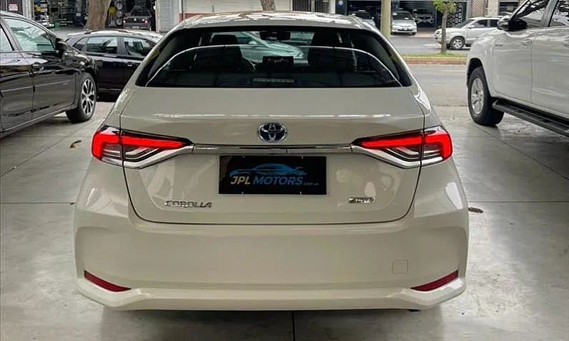 Toyota Corolla Altis...