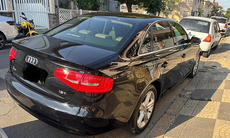Audi A4 Ano 2015 Com...