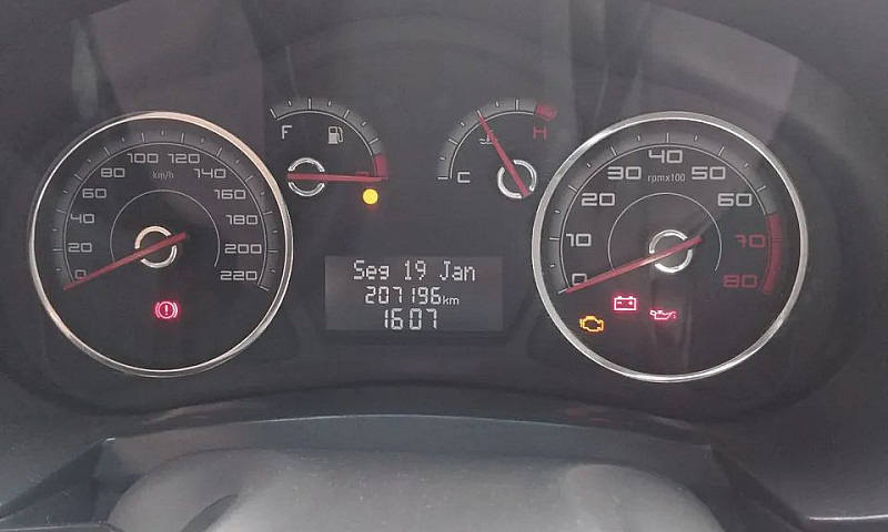 Fiat Grand Siena Att...