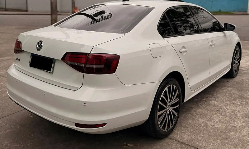 Volkswagen Jetta Com...