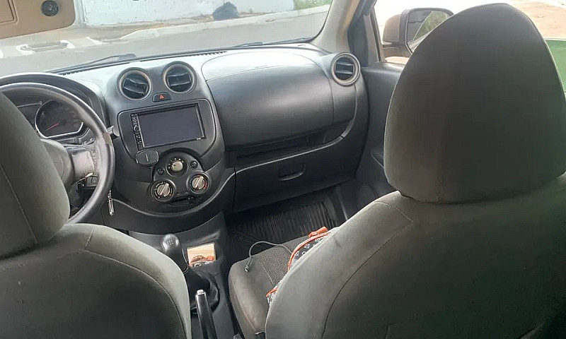 Nissan Versa Sl 1.6 ...