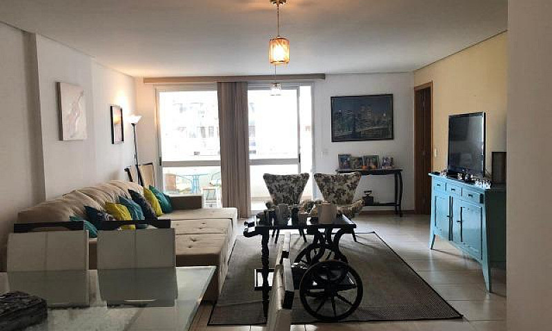Excelente Apartament...
