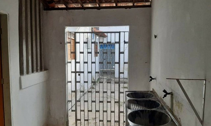 Casa Em Palmeiras...