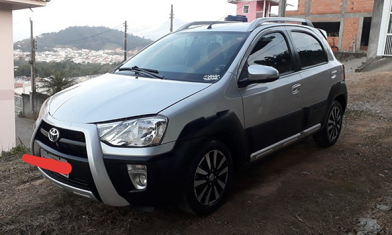 Toyota Etios 2014...