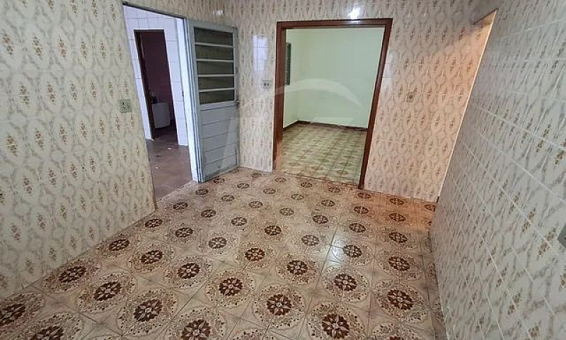 Casa Com 2 Quartos, ...