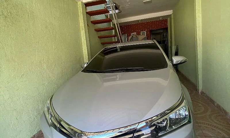 Toyota Corolla Xei 2...
