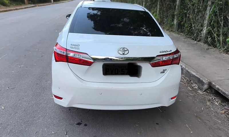 Toyota Corolla Xei 2...