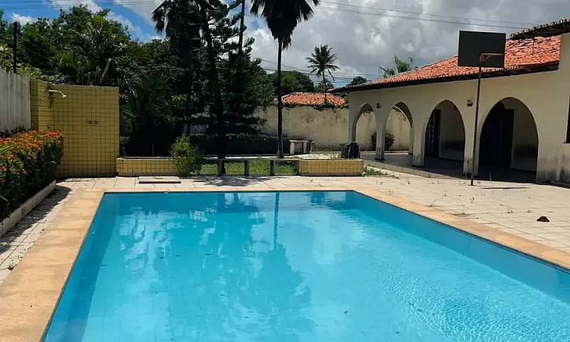 Casa No Olho Dágua/ ...
