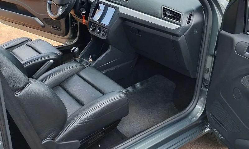 Volkswagen Saveiro T...