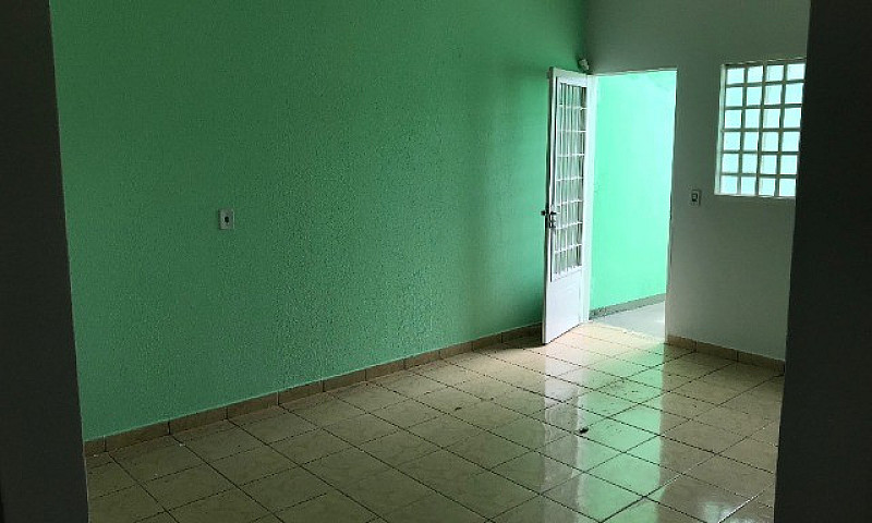 Casa No Setor Ponta ...