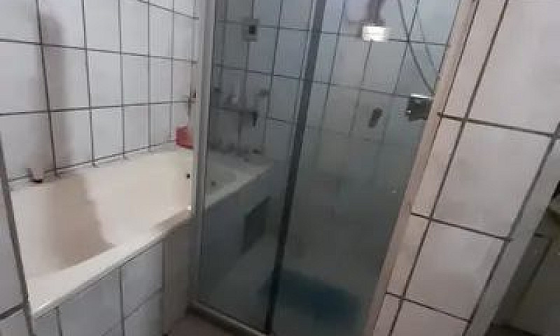 Aluga-Se Casa Em Jau...