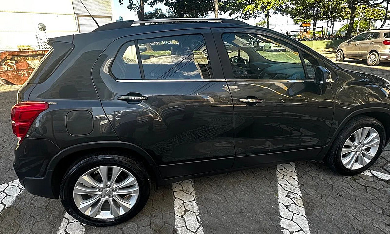 Chevrolet Tracker Pr...
