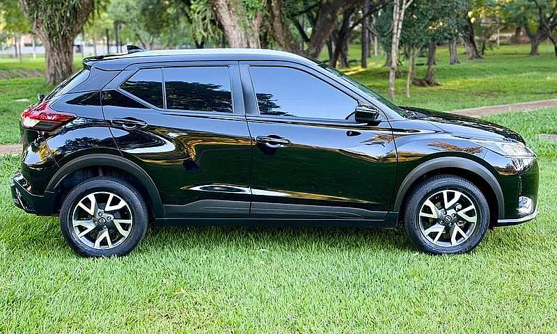 Nissan Kicks Sense 1...