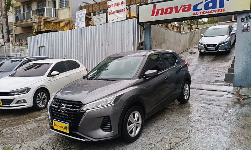 Nissan Kicks Active ...