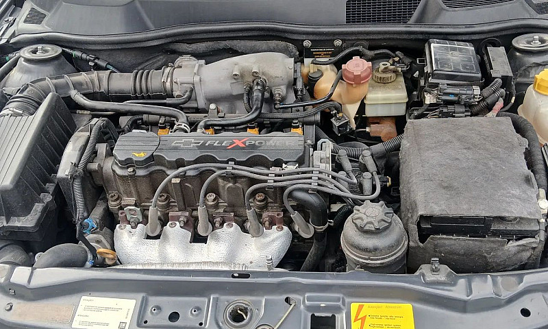Chevrolet Astra Adva...