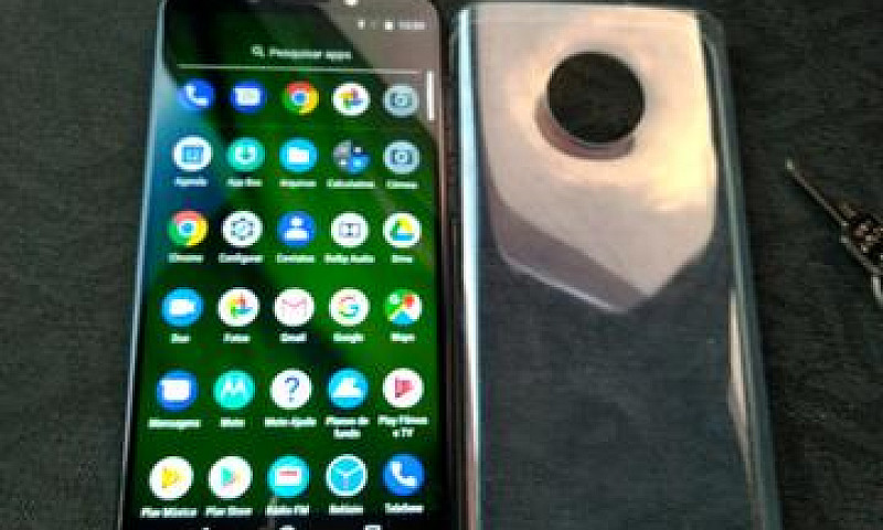 Moto G6 Play...