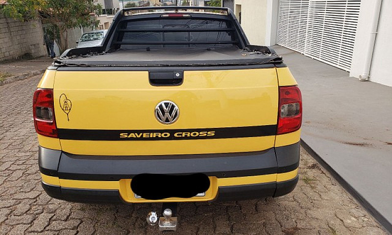 Saveiro Cross 2015...