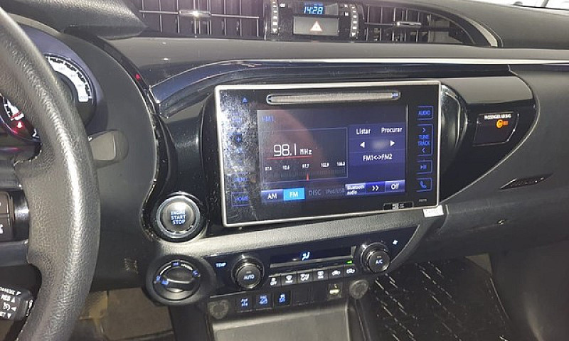 Hilux Srx Preta 2018...