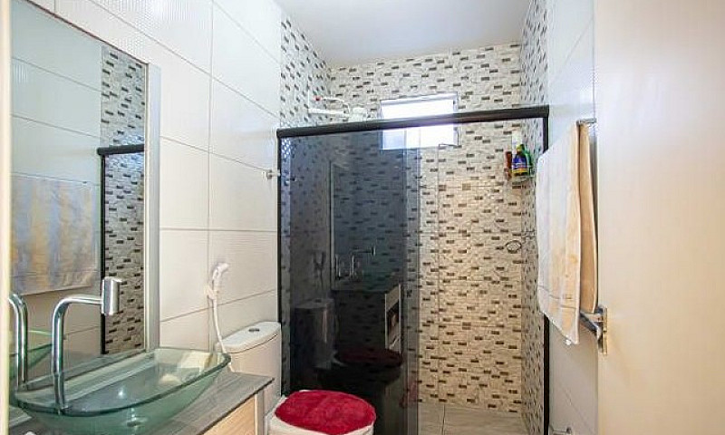 Casa Semi-Mobiliada ...