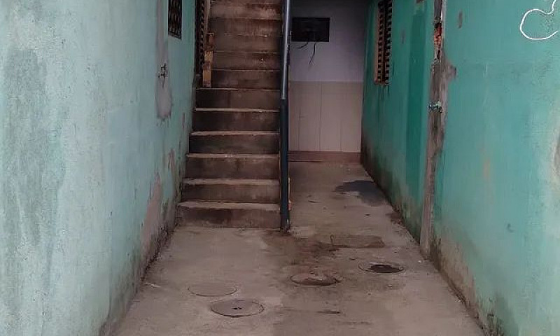 Alugo Um Apartamento...