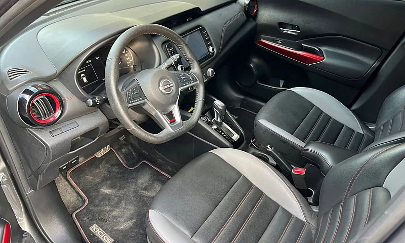 Nissan Kicks Xplay 1...