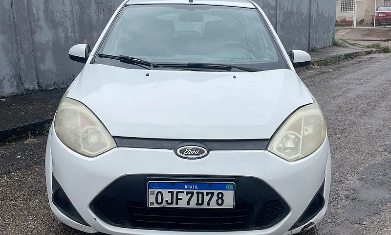 Ford Fiesta Se 1.6 8...