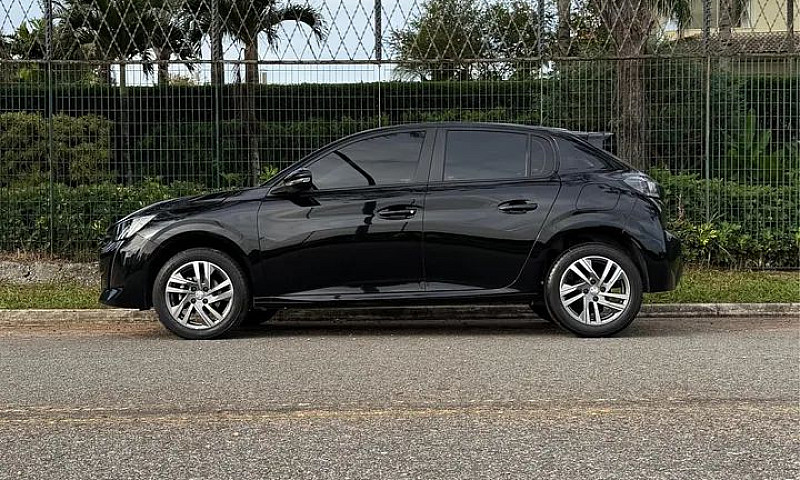 Peugeot 208 Griffe 1...