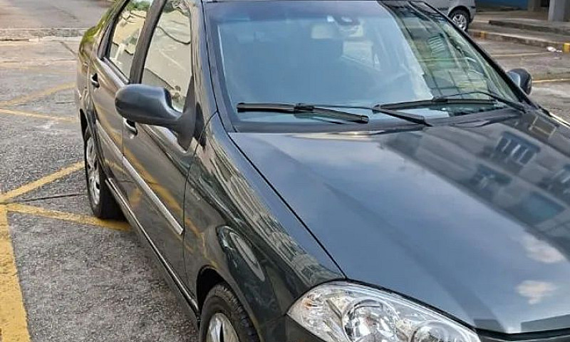 Fiat Siena Essence D...