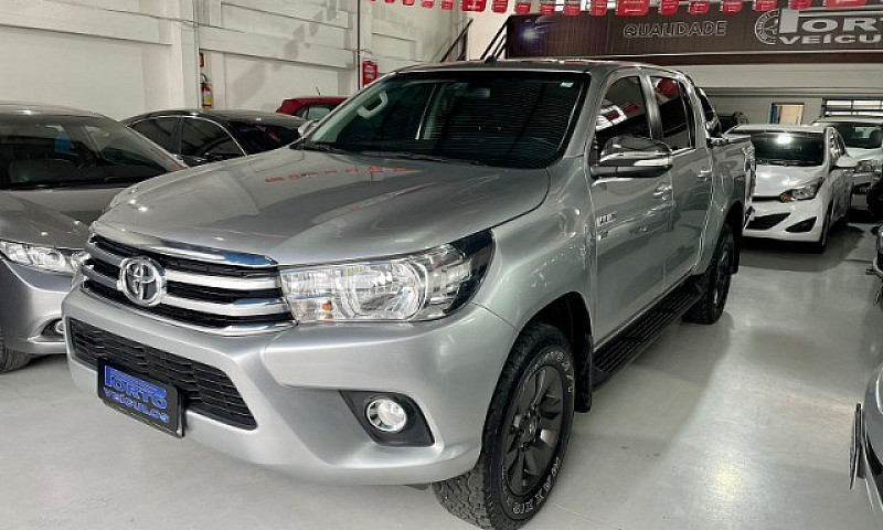 Toyota Hilux 2.7 Srv...