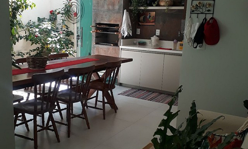 Guarto, Casa Compart...