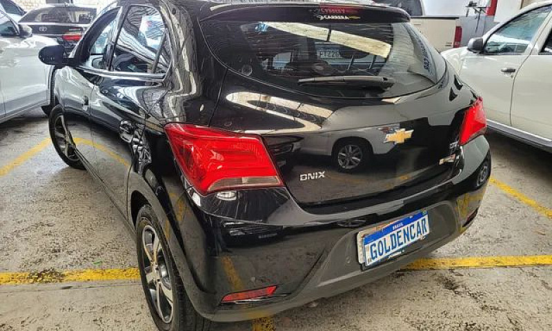 Chevrolet Onix Flex ...