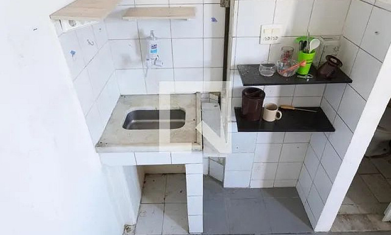 Apartamento Para Alu...