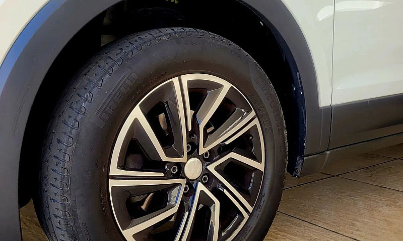 Volkswagen T-Cross S...