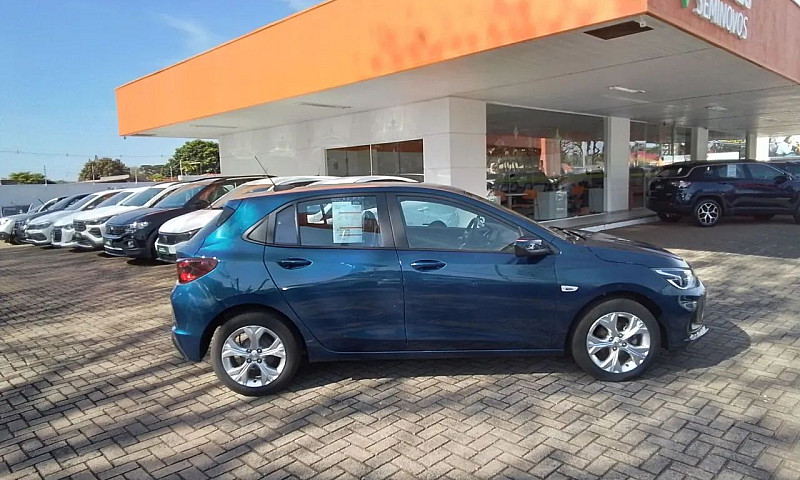 Chevrolet Onix Hatch...