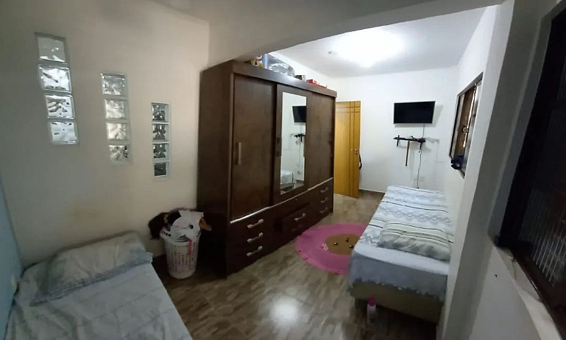 Casa Localizada No B...