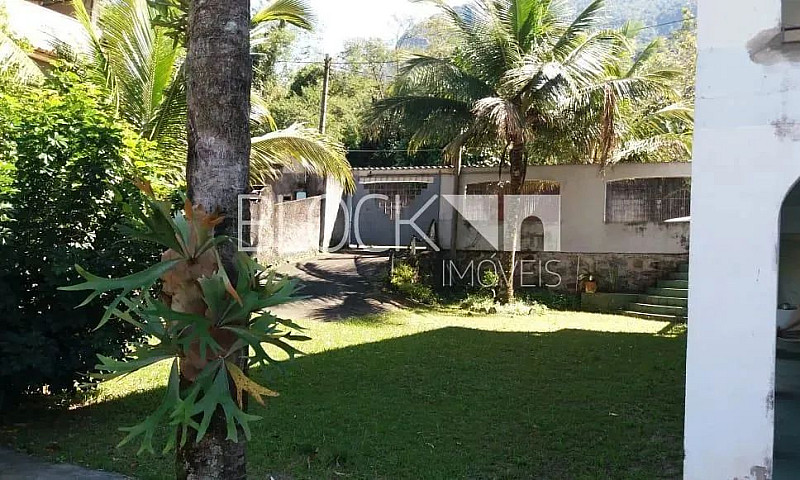 Vila Muriqui | Casa ...