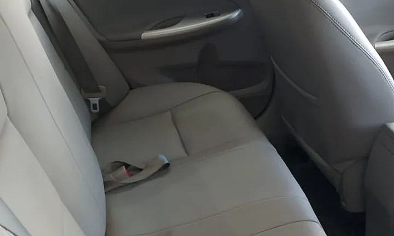Toyota Corolla 1.8 G...