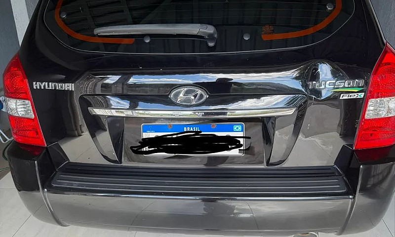 Hyundai Tucson 2.0 1...