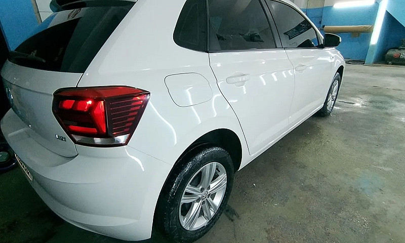 Volkswagen Polo 1.6 ...