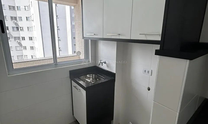 Apartamento A Poucos...