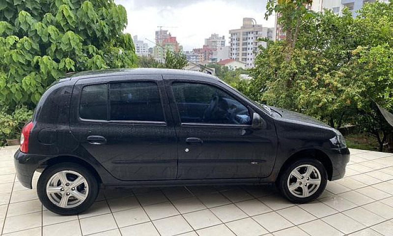 Vendo Clio 2012...