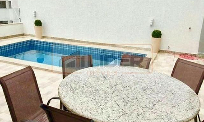 Casa De Luxo Em Área...