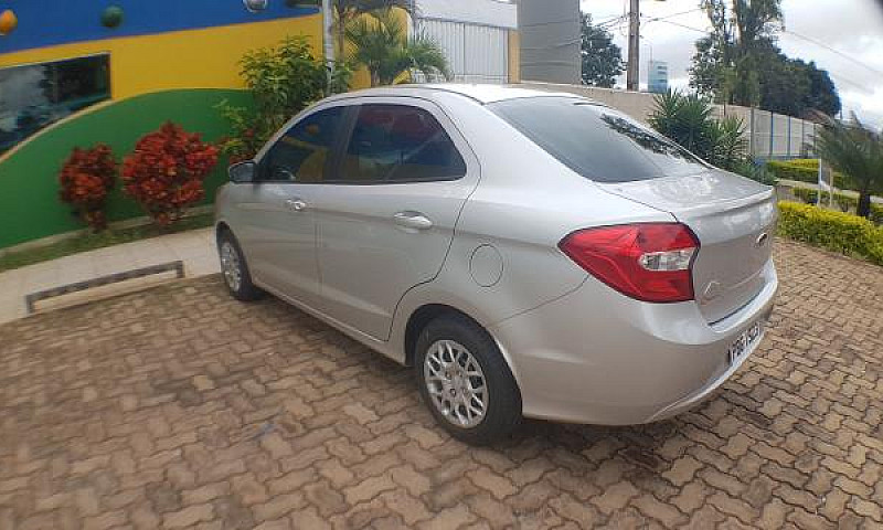 Vendo Ford Ka...