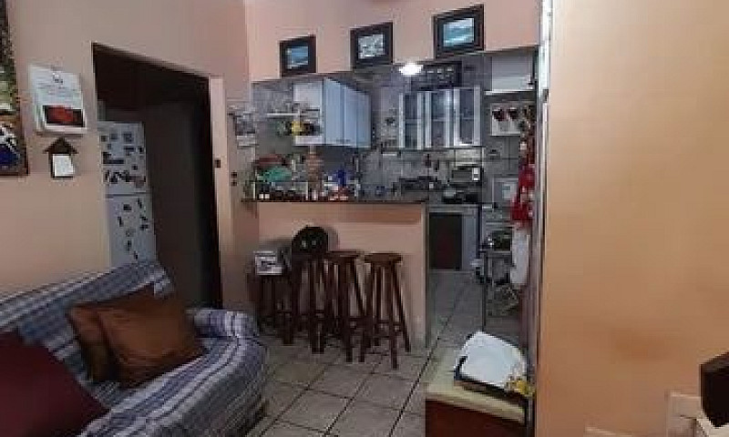 Aluga-Se Casa Em Jau...