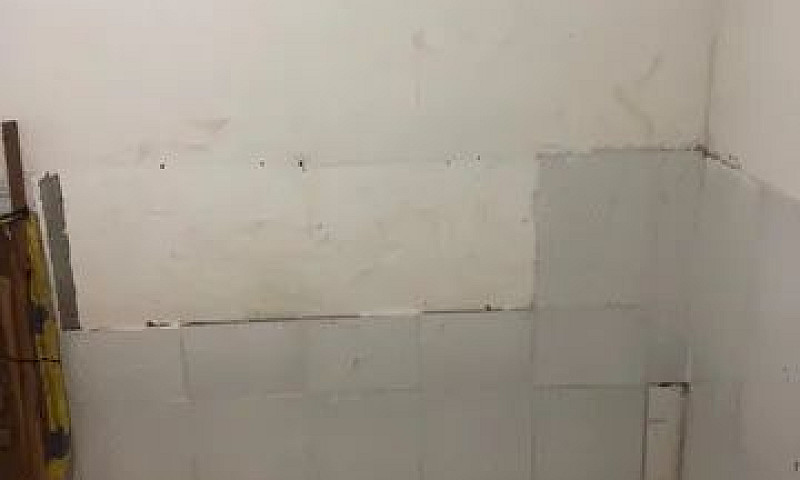 Alugasse Uma Casa...